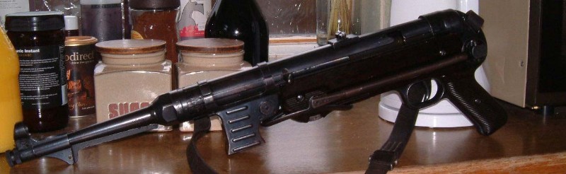 Images/MP40 full view.jpg